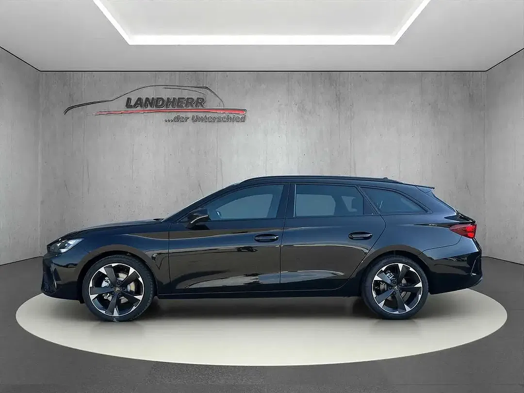 CUPRA Leon - Thumbnail 2