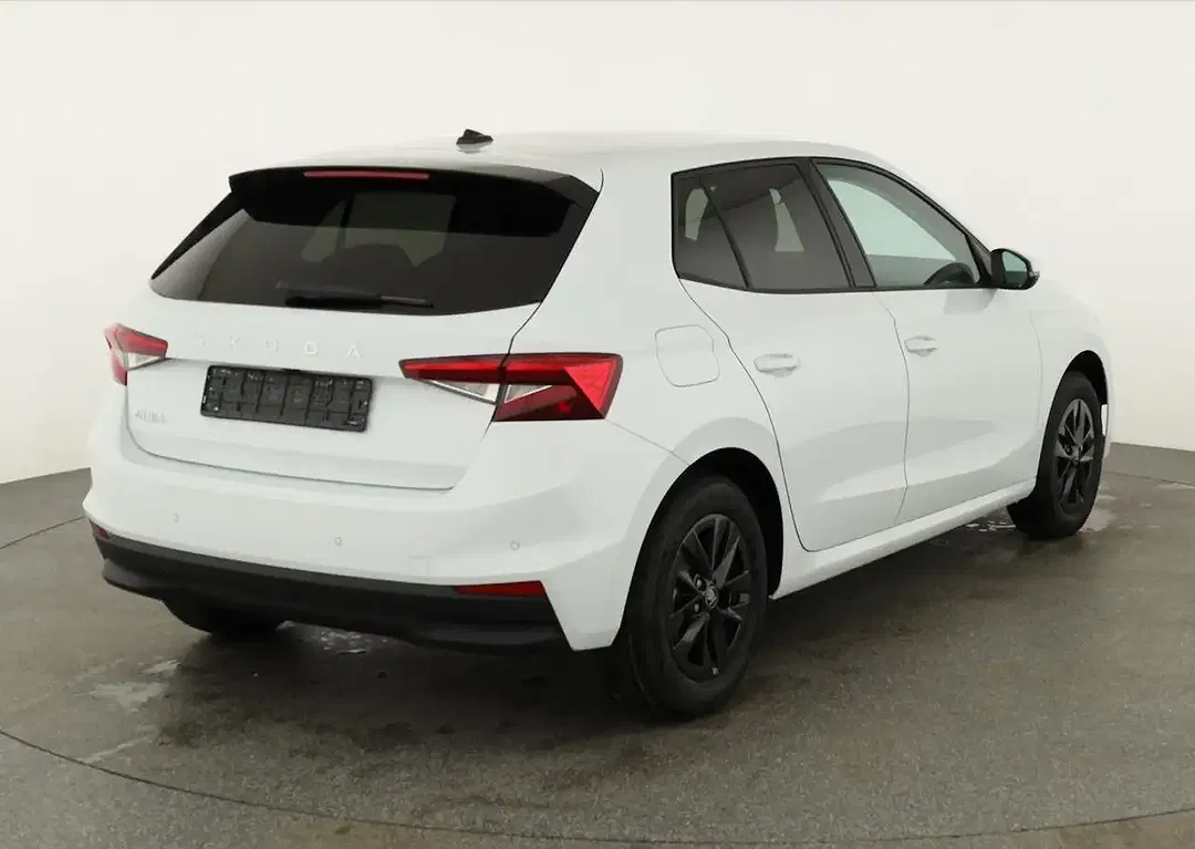 Skoda Fabia - Thumbnail 2