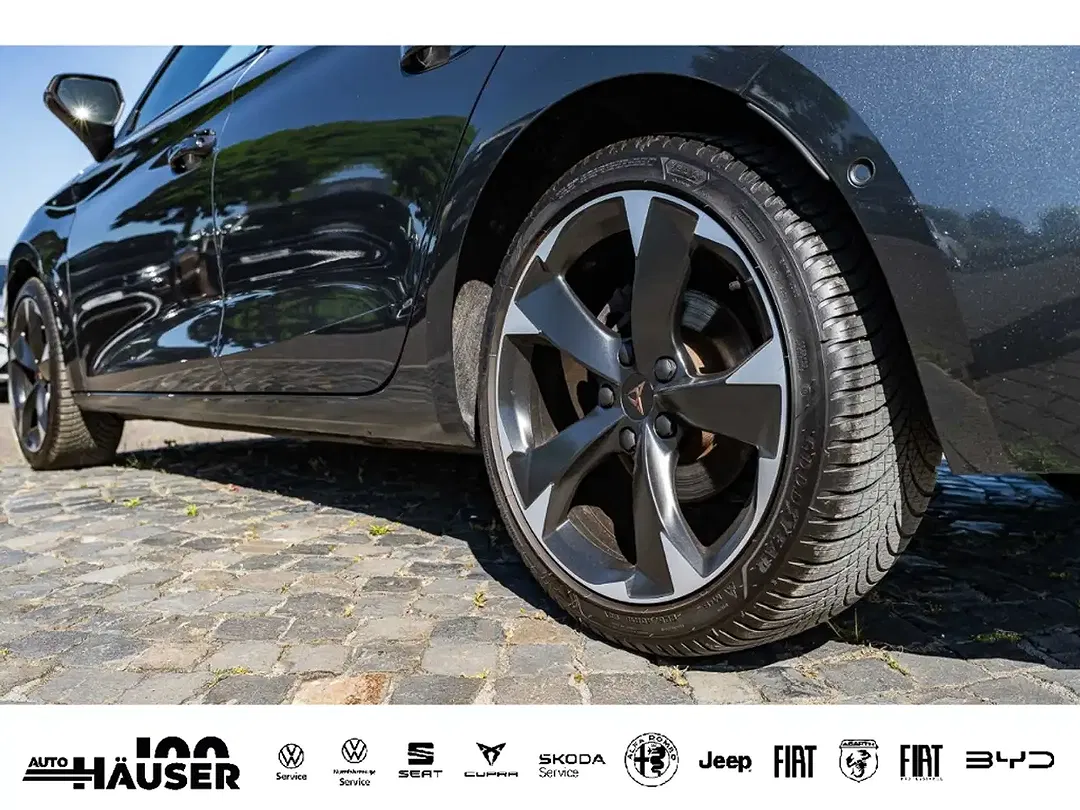 CUPRA Leon - Thumbnail 6