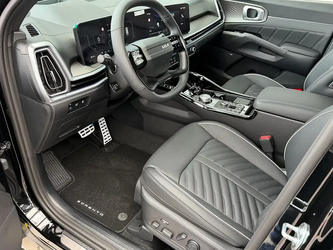 Kia Sorento - Thumbnail 8
