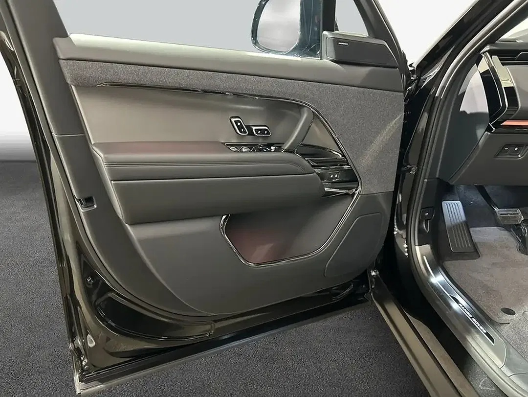 Land Rover Range Rover Sport - Thumbnail 14