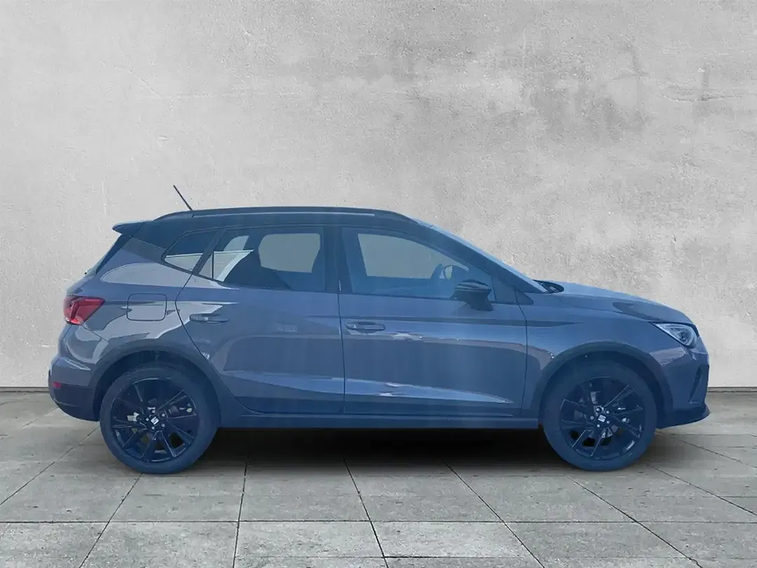 SEAT Arona - Thumbnail 6