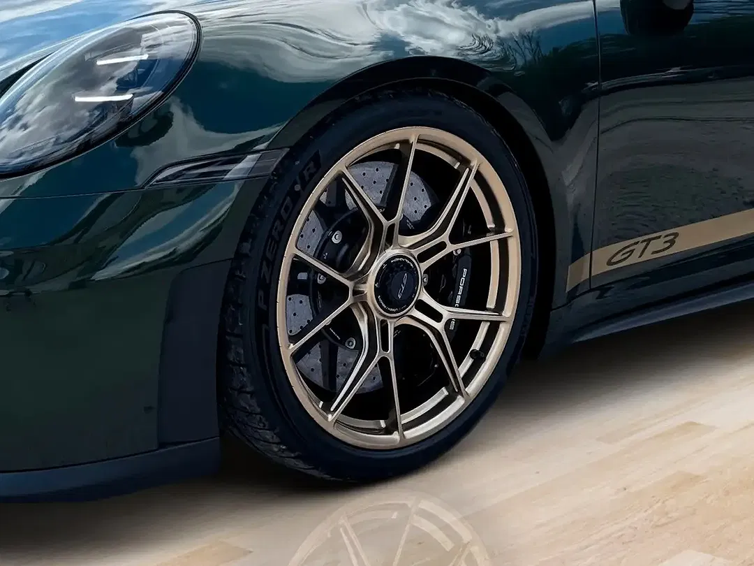Porsche 992 - Thumbnail 8