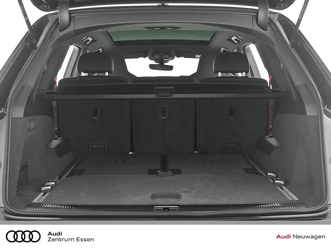 Audi Q7 - Thumbnail 9
