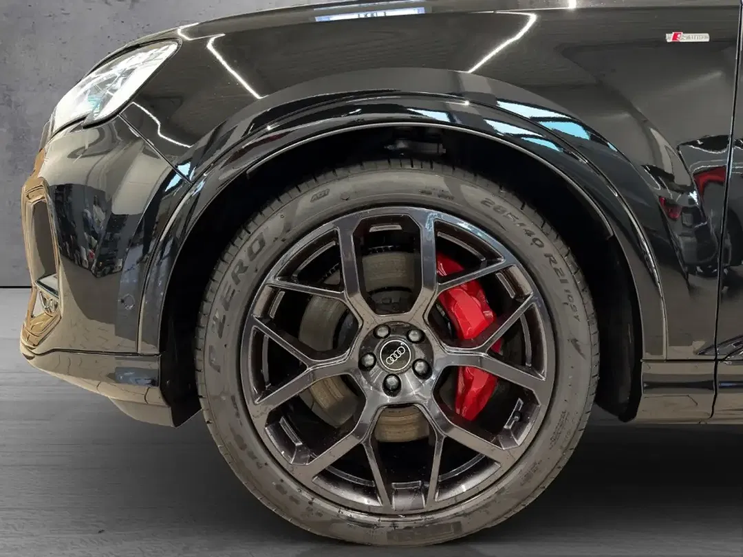 Audi Q7 - Thumbnail 4