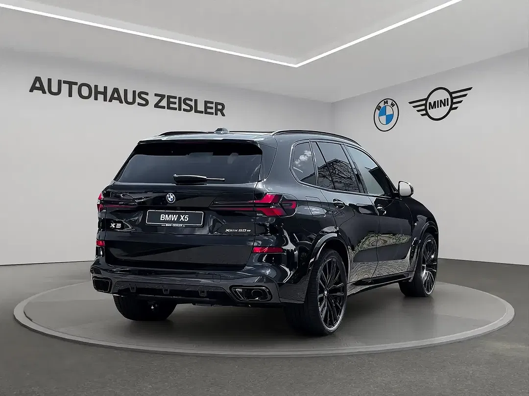 BMW X5 - Thumbnail 2