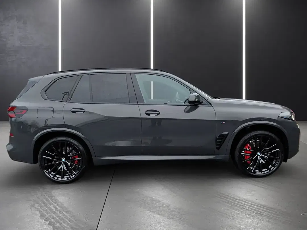 BMW X5 - Thumbnail 3