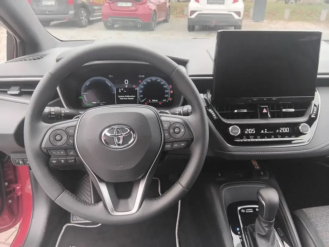 Toyota Corolla - Thumbnail 10