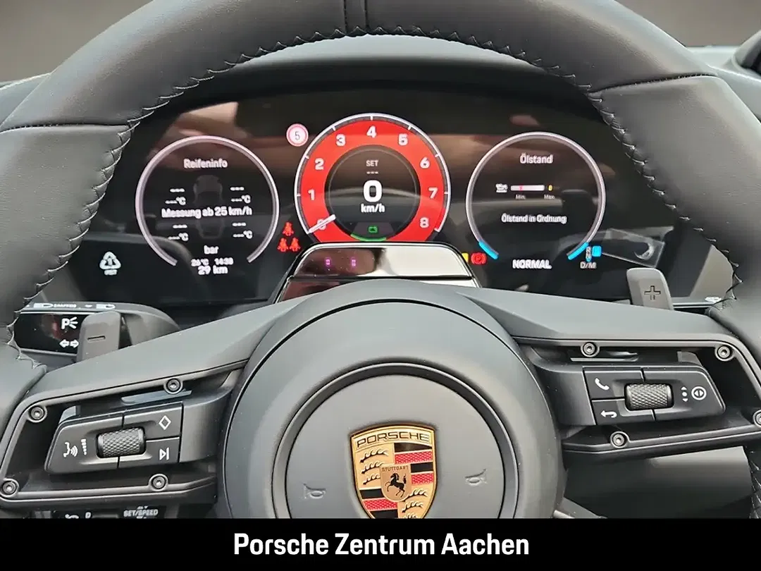Porsche 992 - Thumbnail 15