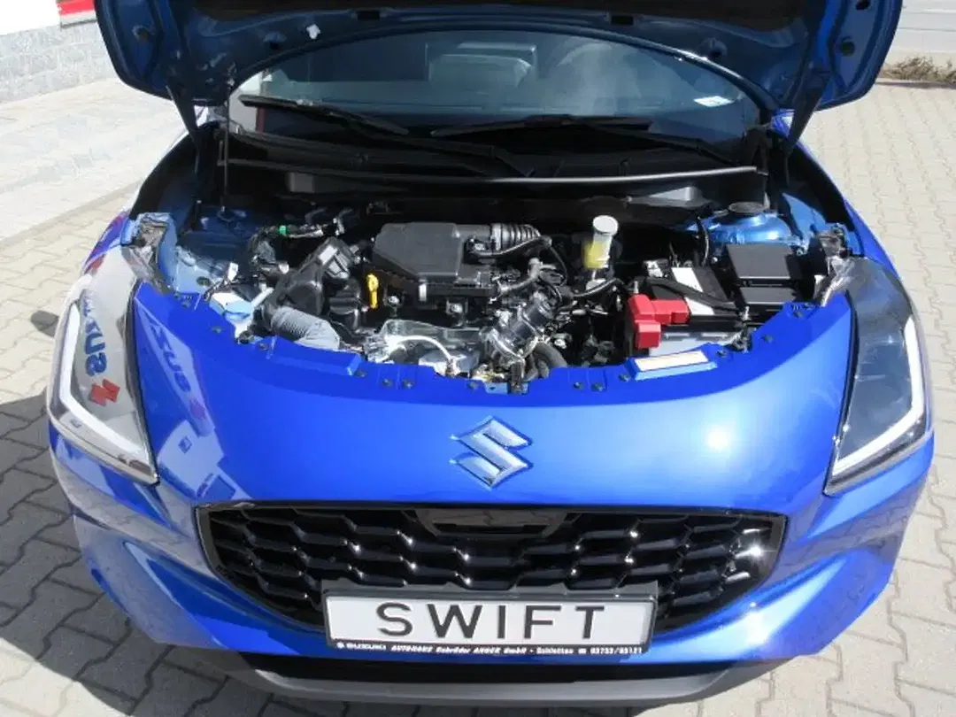Suzuki Swift - Thumbnail 13