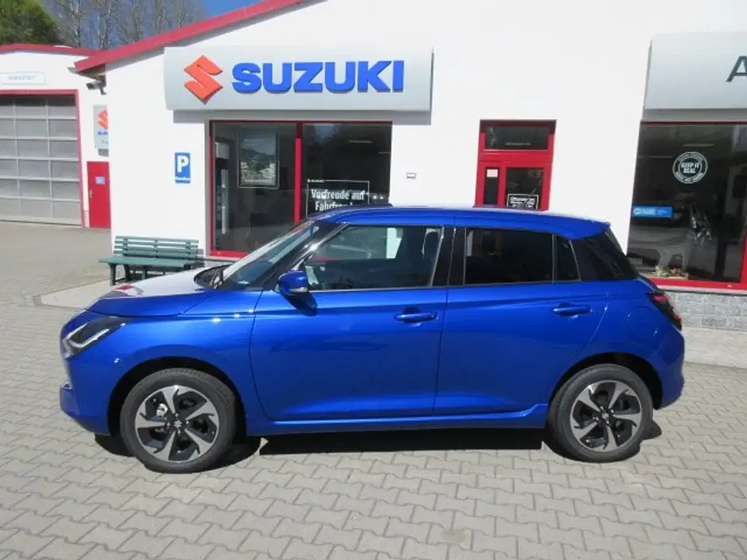 Suzuki Swift - Thumbnail 2