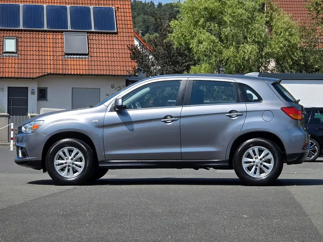 Mitsubishi ASX - Thumbnail 3