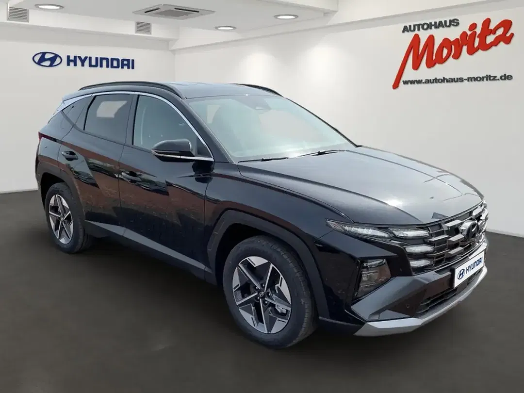 Hyundai TUCSON - Thumbnail 2