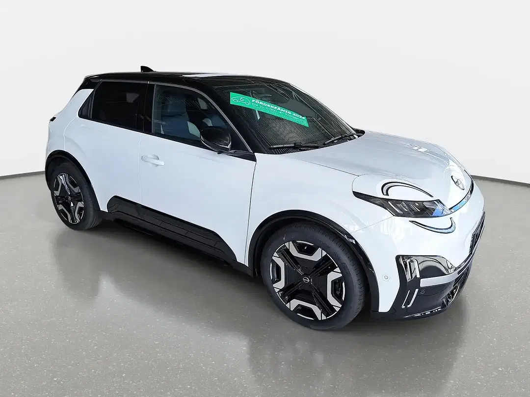 Nissan Micra - Thumbnail 3