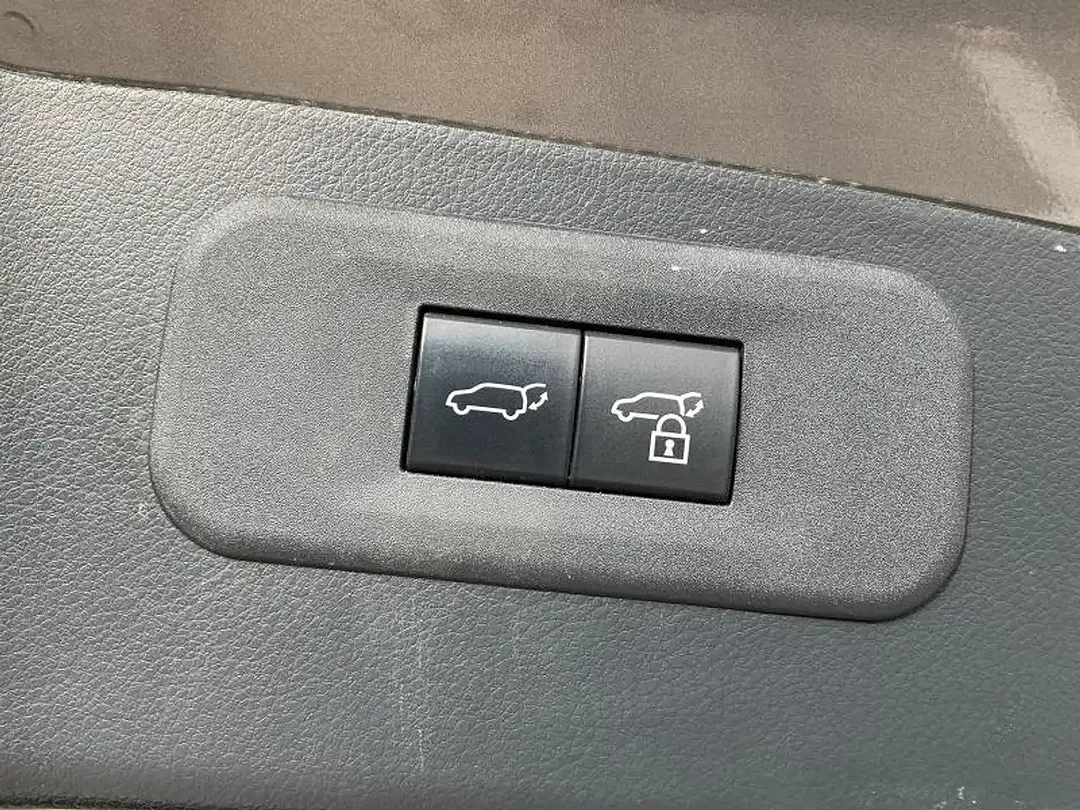Lexus NX 450h+ - Thumbnail 26