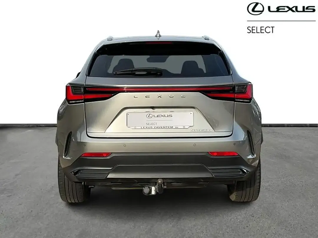 Lexus NX 450h+ - Thumbnail 4