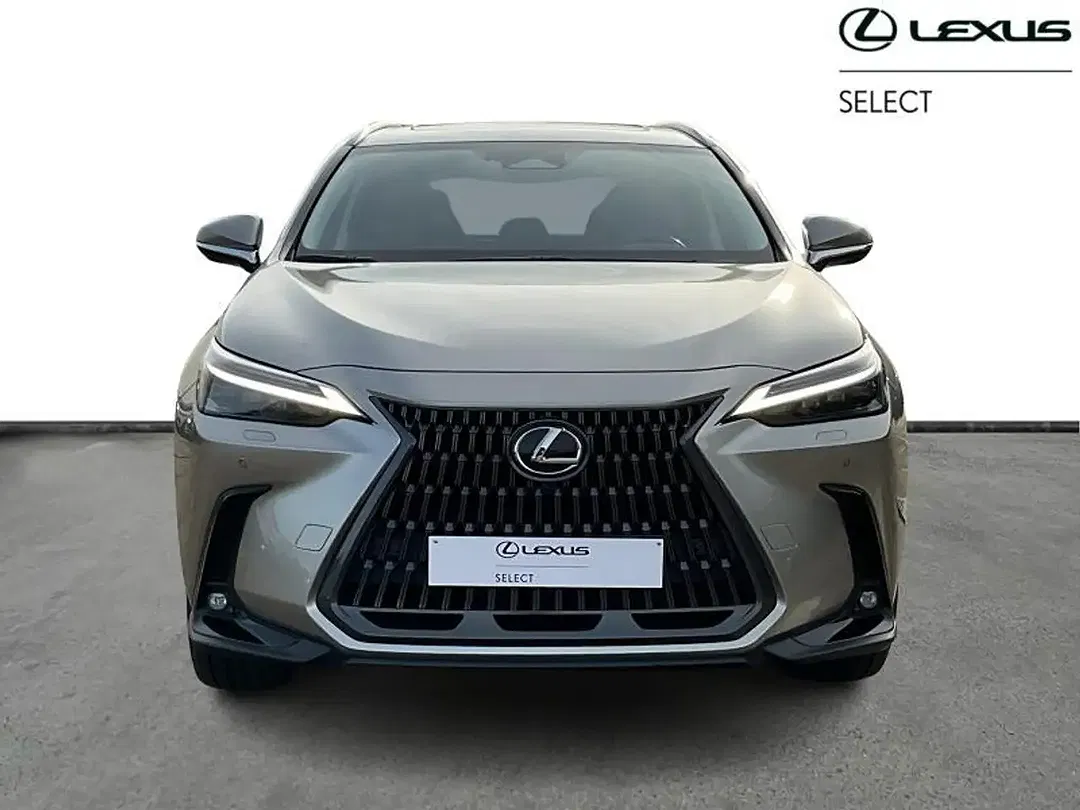Lexus NX 450h+ - Thumbnail 5