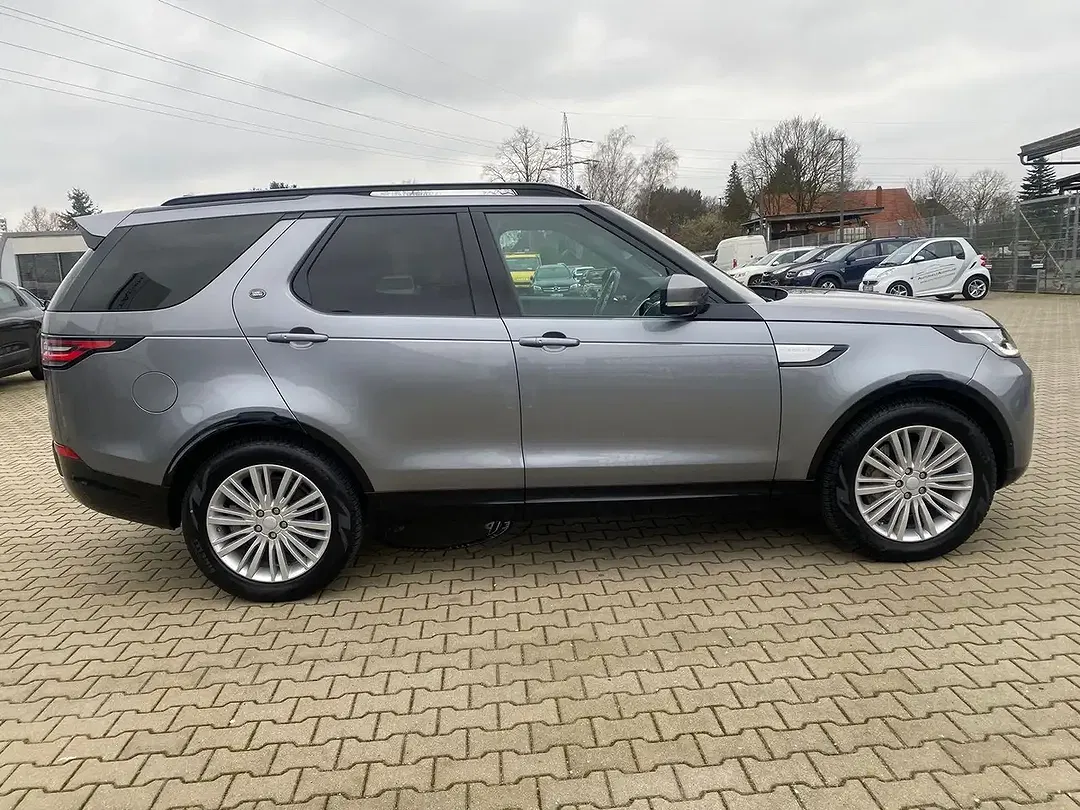Land Rover Discovery - Thumbnail 5