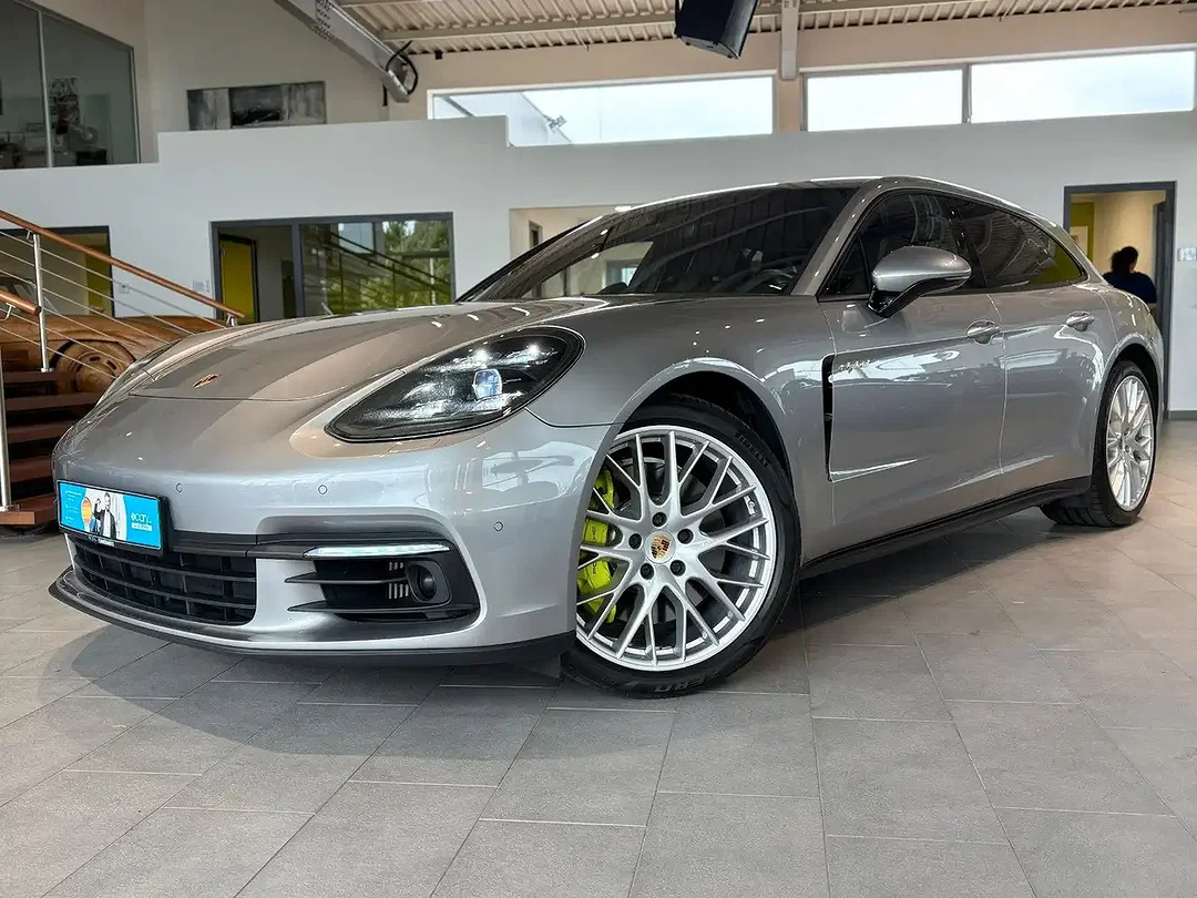 Porsche Panamera - Afbeelding 1