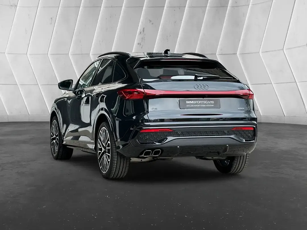 Audi Q5 - Thumbnail 8