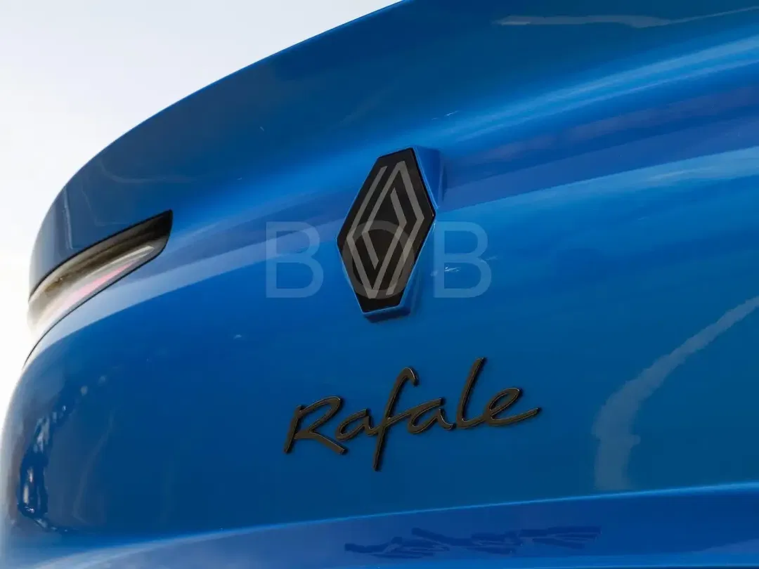 Renault Rafale - Thumbnail 13