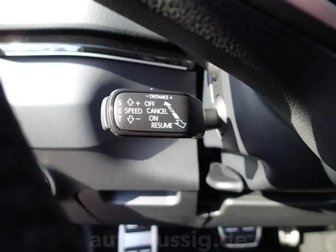 Skoda Karoq - Thumbnail 14