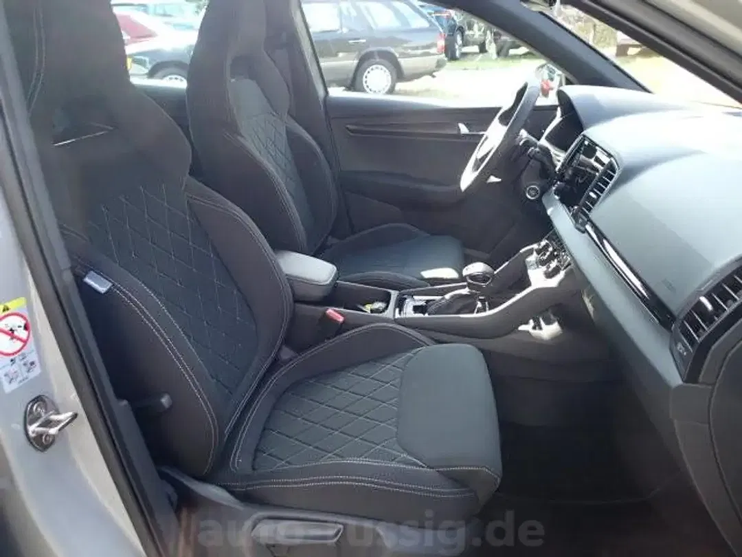 Skoda Karoq - Thumbnail 5