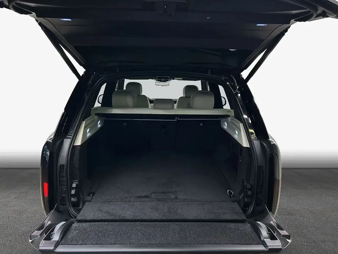 Land Rover Range Rover - Thumbnail 11