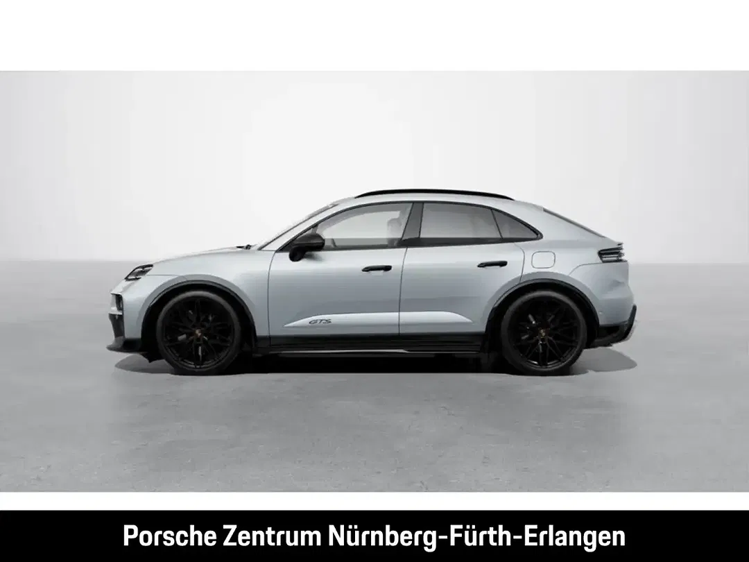 Porsche Macan - Thumbnail 2
