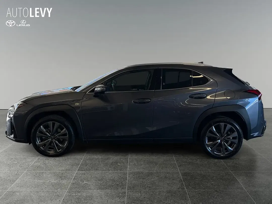 Lexus UX 300h - Thumbnail 2