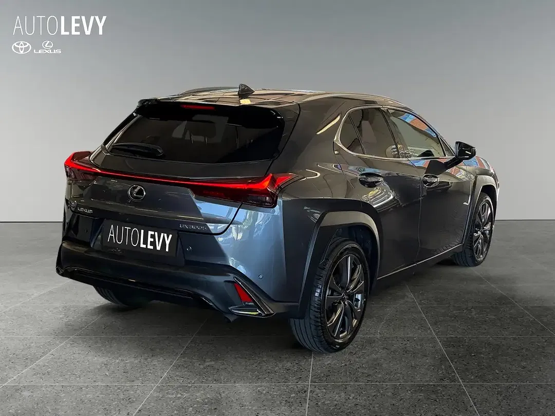 Lexus UX 300h - Thumbnail 5