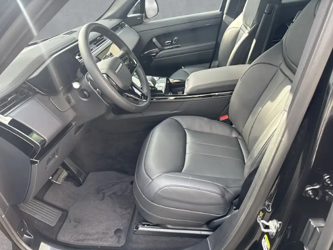 Land Rover Range Rover Sport - Thumbnail 11