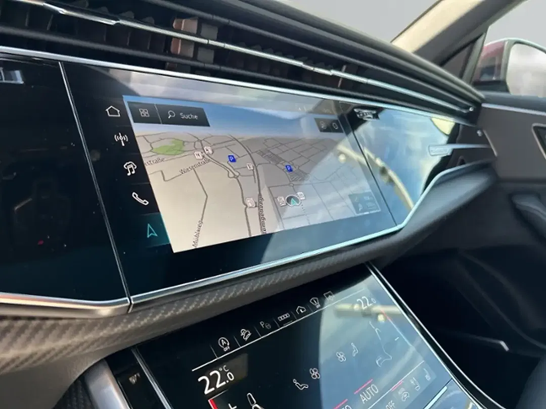 Audi Q8 - Thumbnail 11