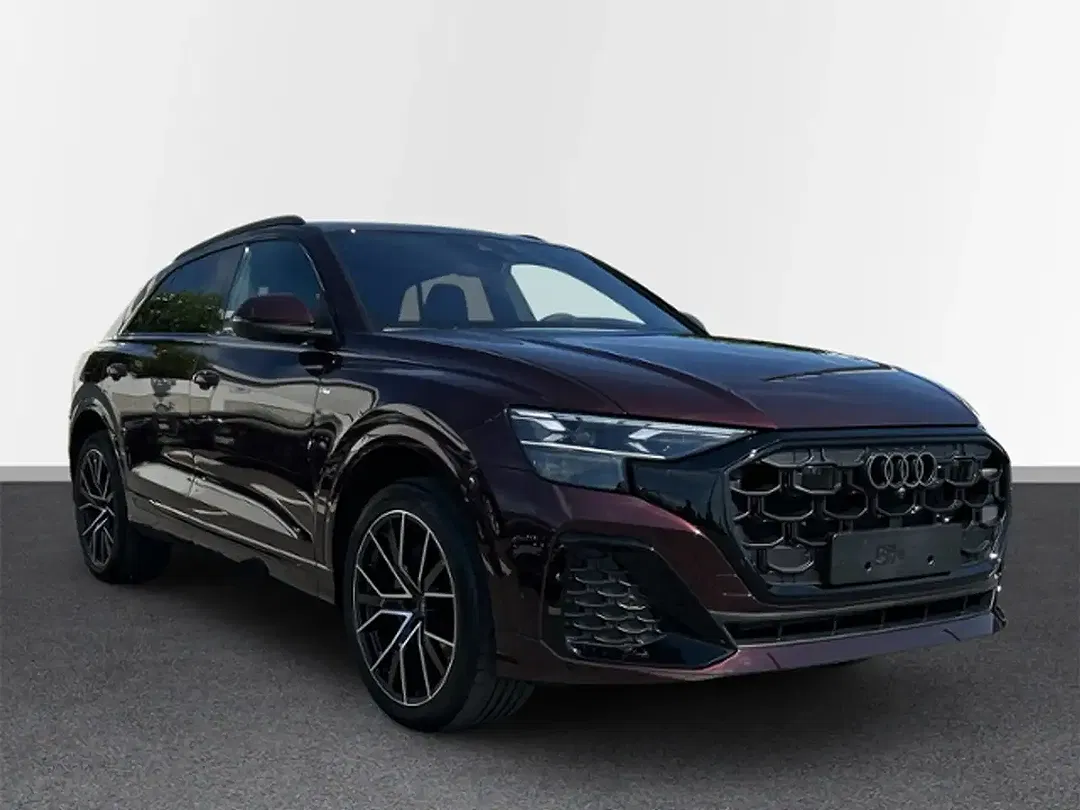 Audi Q8 - Thumbnail 3