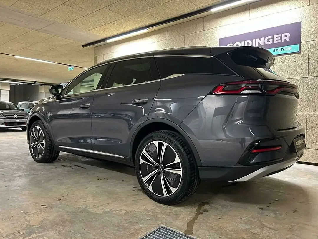 BYD Tang - Thumbnail 3