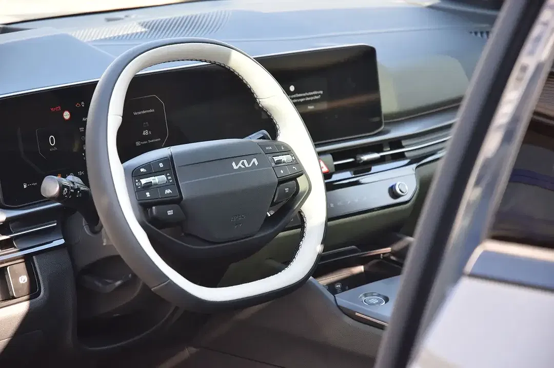 Kia Sportage - Thumbnail 11