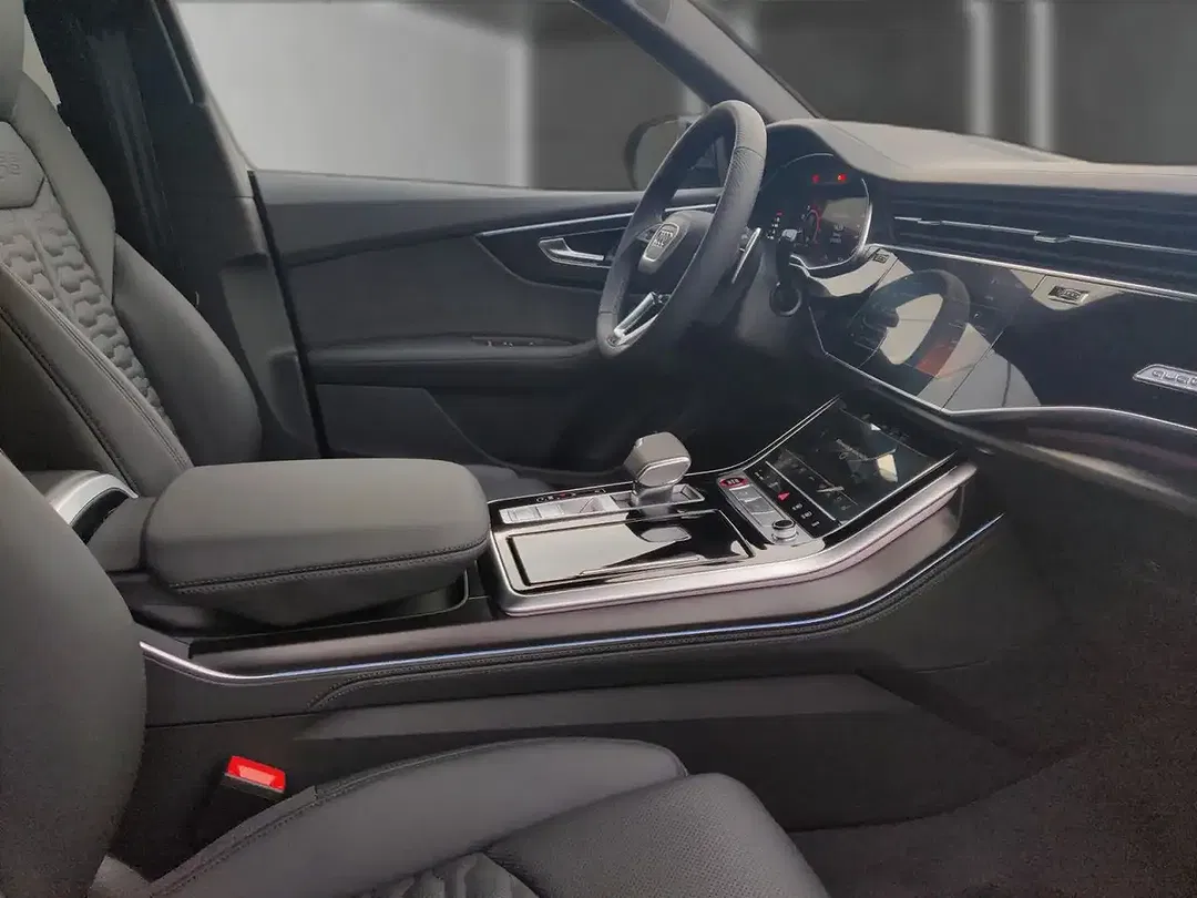 Audi RS Q8 - Thumbnail 10