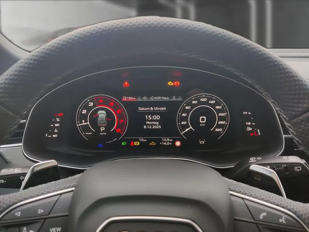 Audi RS Q8 - Thumbnail 15