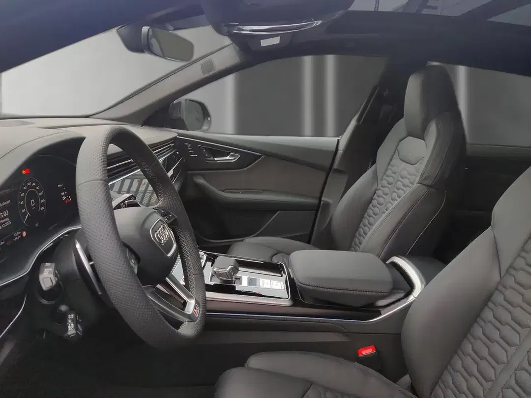 Audi RS Q8 - Thumbnail 20