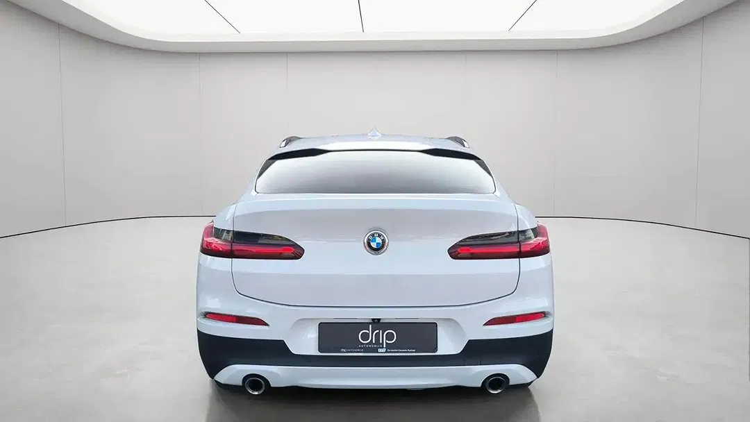 BMW X4 - Thumbnail 7