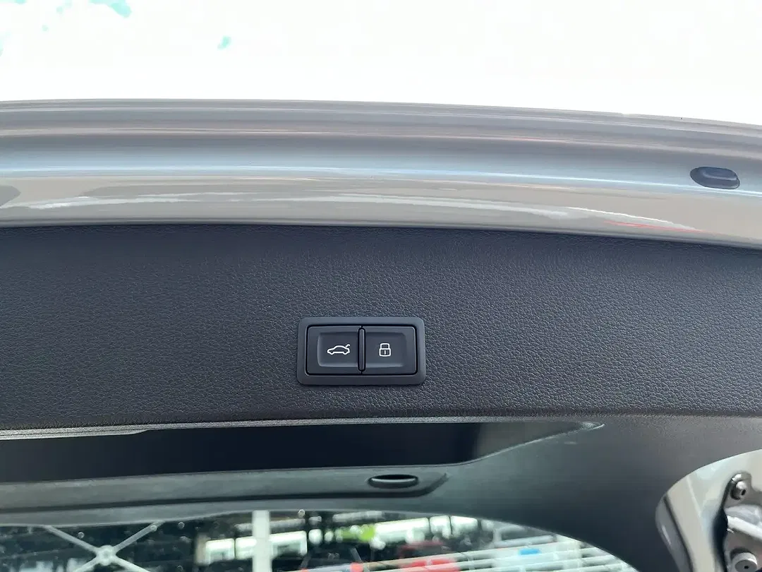 Audi Q2 - Thumbnail 6