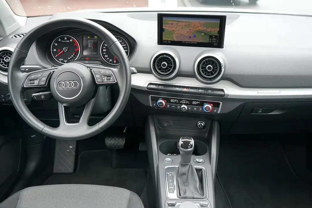 Audi Q2 - Thumbnail 3