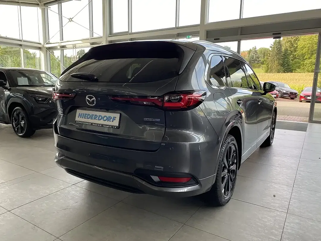 Mazda CX-80 - Thumbnail 2