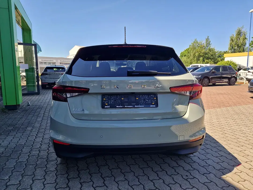 Skoda Fabia - Thumbnail 13