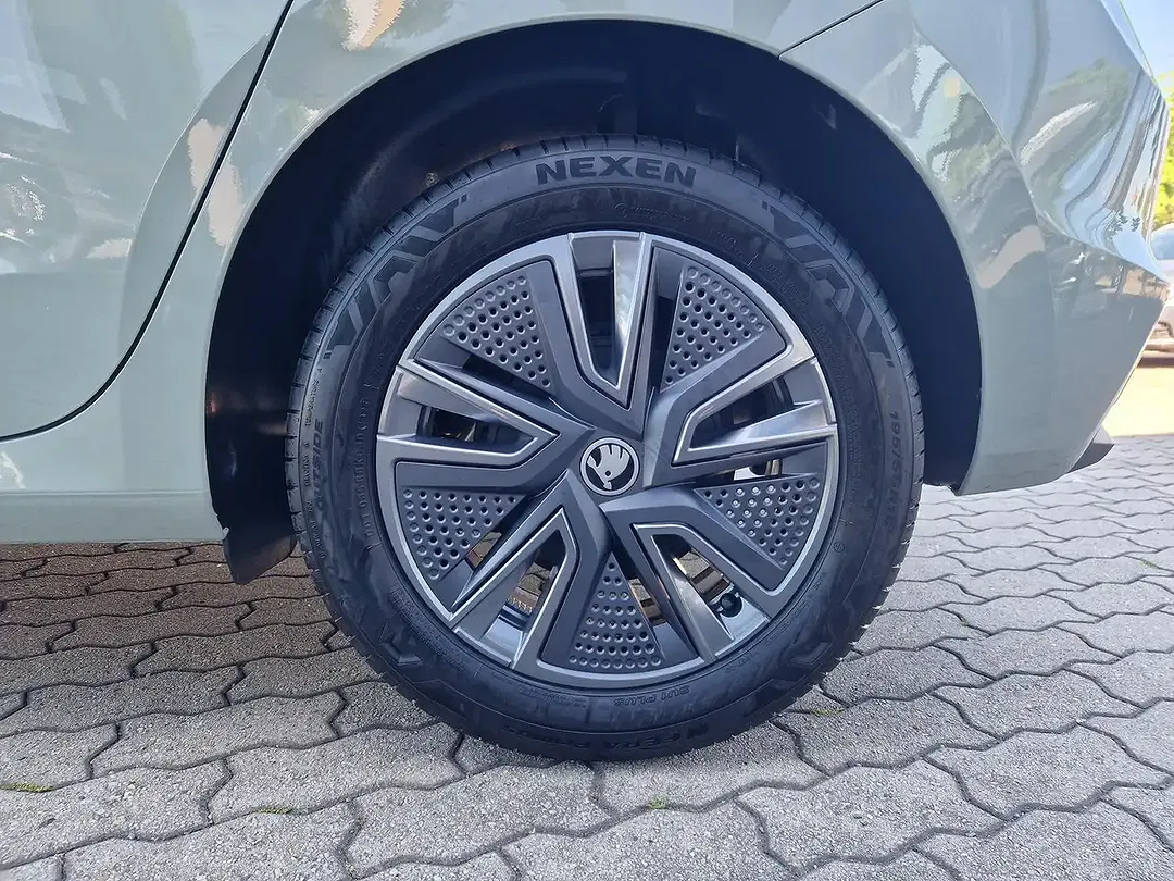 Skoda Fabia - Thumbnail 14