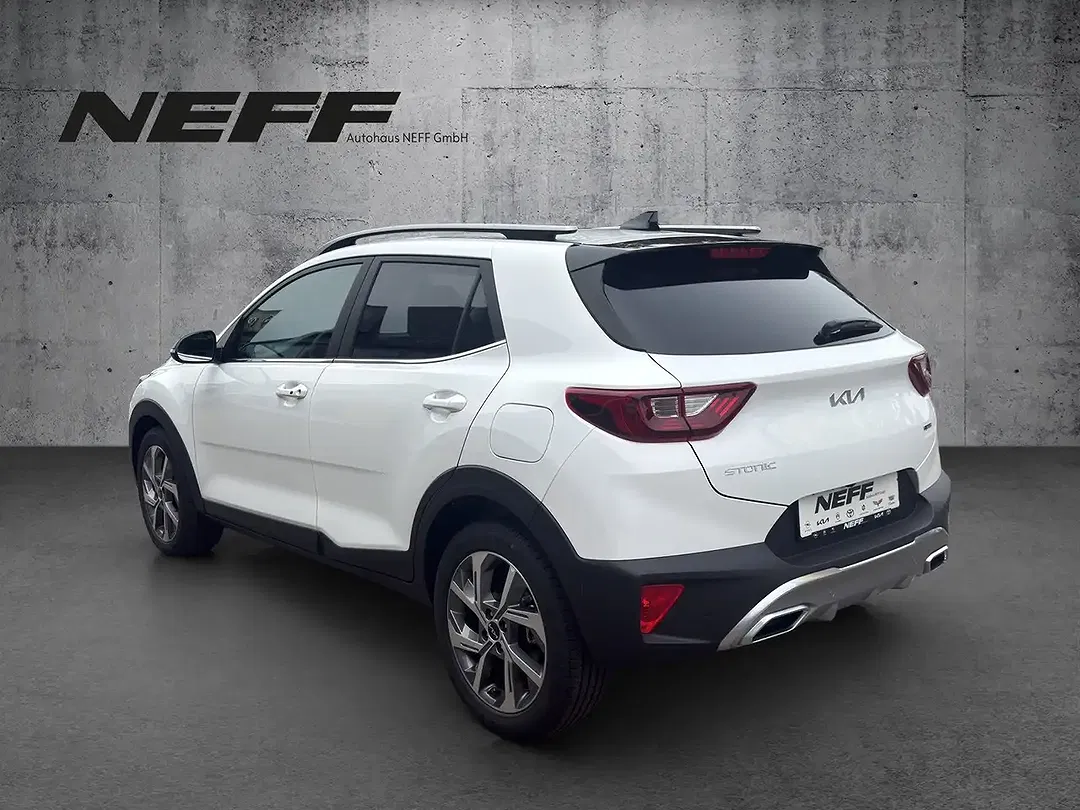 Kia Stonic - Thumbnail 3
