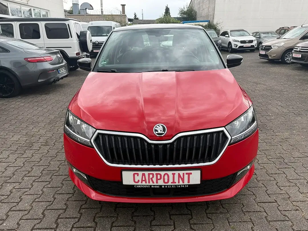 Skoda Fabia - Thumbnail 2