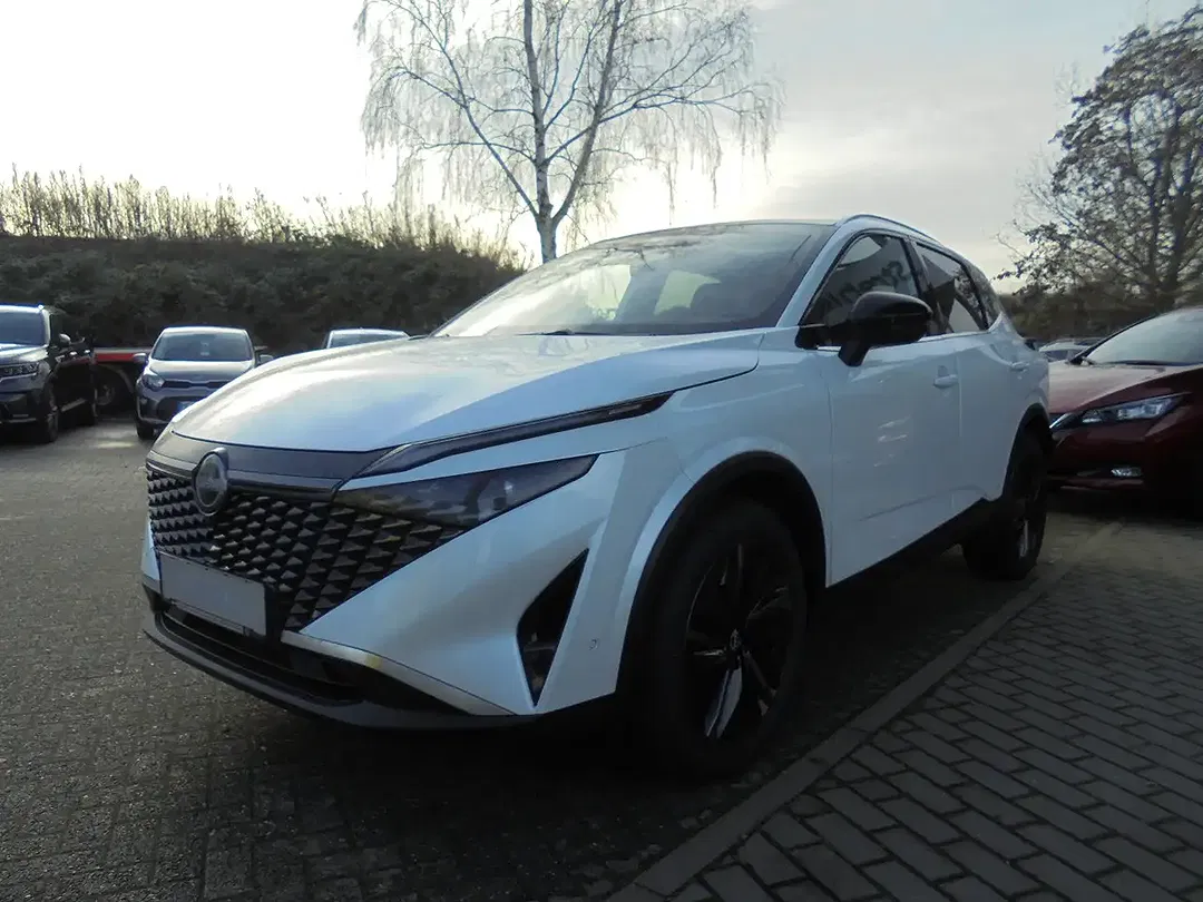 Nissan Qashqai - Thumbnail 2