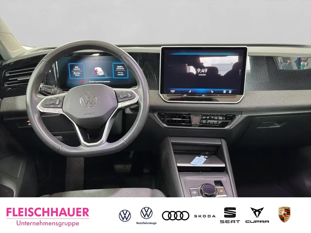 Volkswagen Tiguan - Thumbnail 16