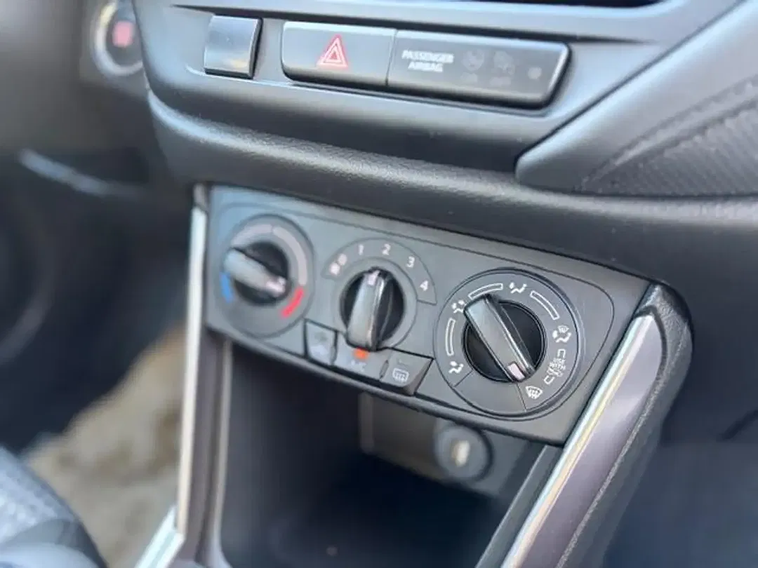Suzuki SX4 S-Cross - Thumbnail 9